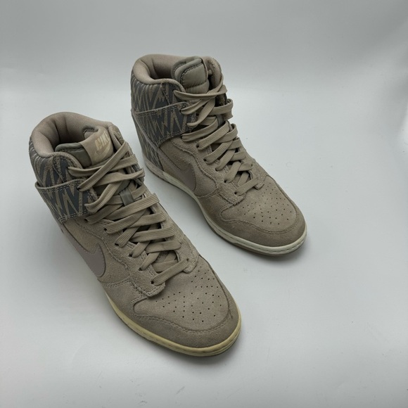 Nike Dunk Sky Hi Hidden Wedge Gray Suede Bolt Sneakers Women’s Size 7 - Picture 9 of 13